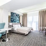 Atelia Hotel 4*