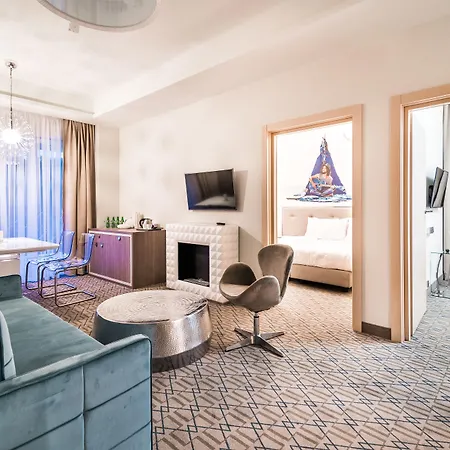 Atelia 4*
