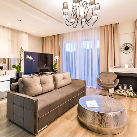 Atelia Hotel 4*