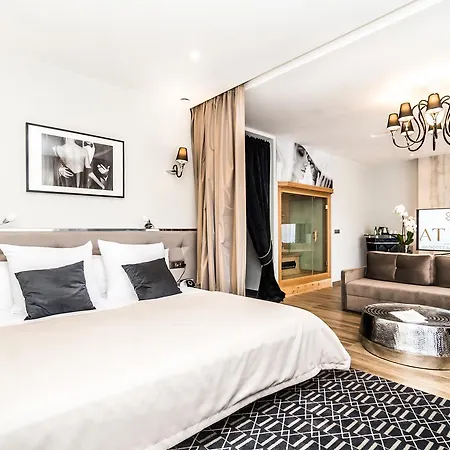 Hotel Atelia 4*